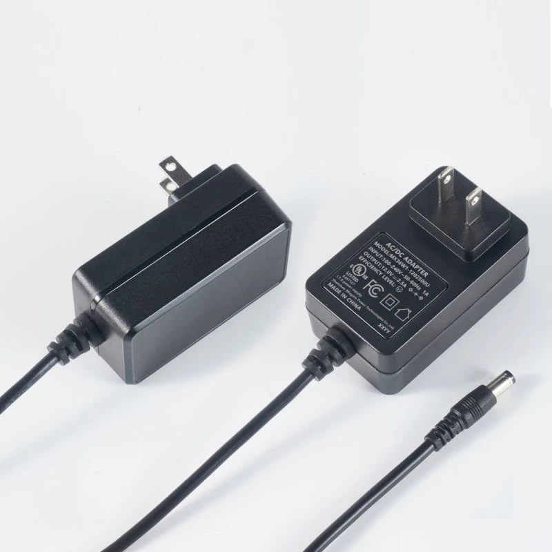 UL लिस्टेड 12V 2.5A 30W वॉल माउंट पावर एडाप्टर